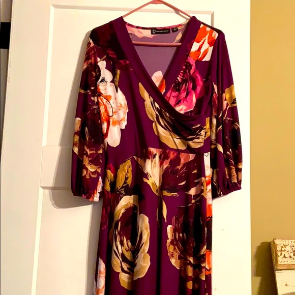 New York & Company Dresses & Skirts - Floral maxi dress